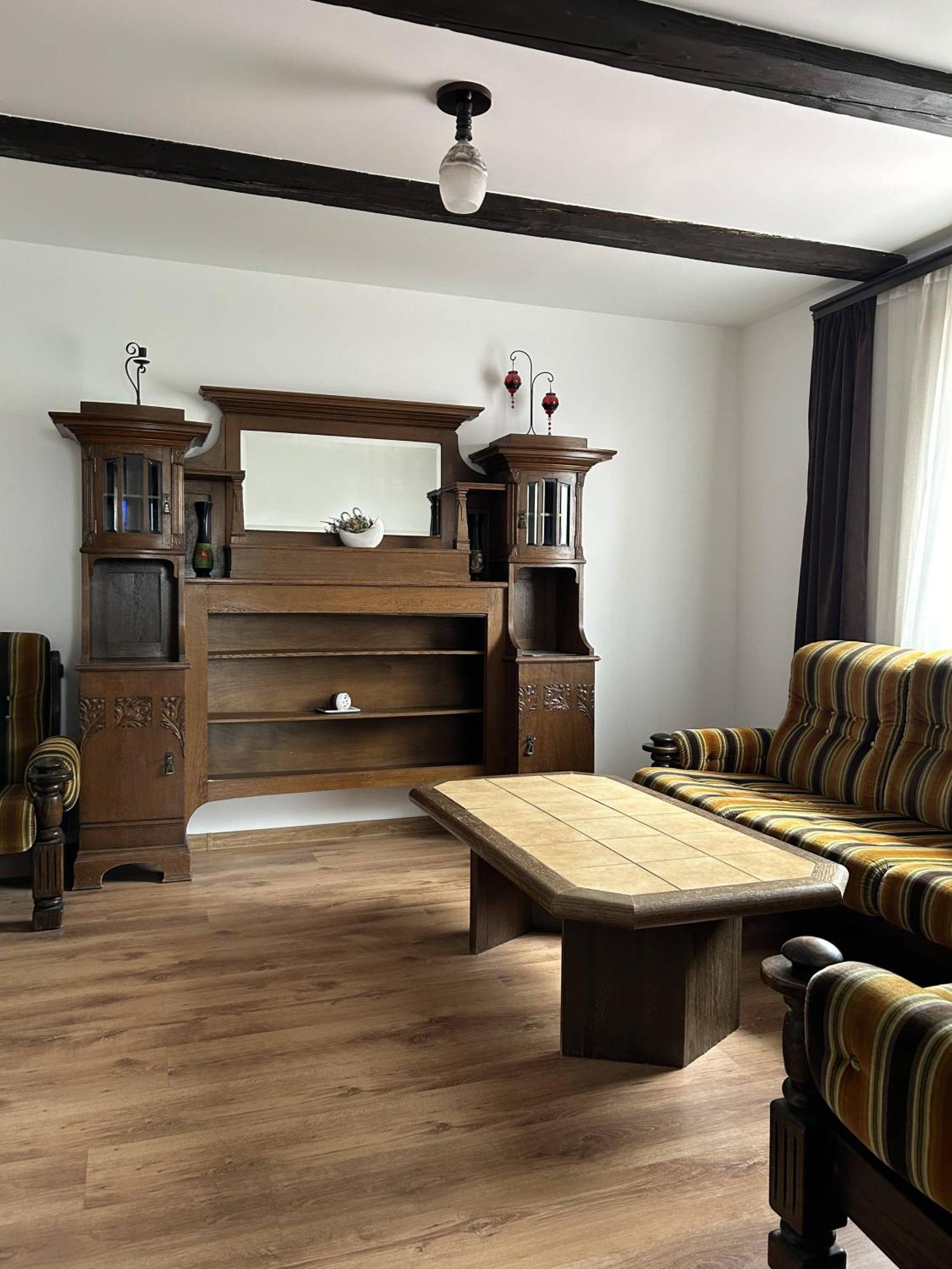 Hotel Intim Rădăuţi Esterno foto